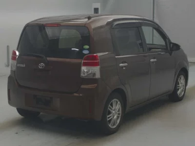 Toyota Spade
