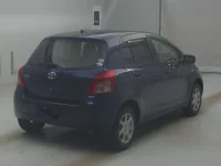 Toyota VITZ лот № 72002 оценка 3  с аукциона в Японии 1