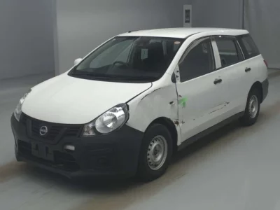 Nissan AD