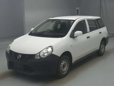 Nissan AD