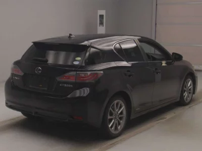 Lexus CT  с аукциона в Японии