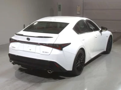 Lexus IS  с аукциона в Японии