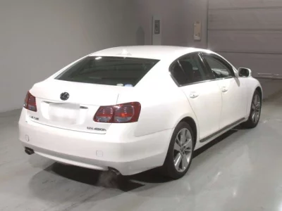 Lexus GS  с аукциона в Японии