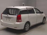 Toyota WISH лот № 82013 оценка 4  с аукциона в Японии 1