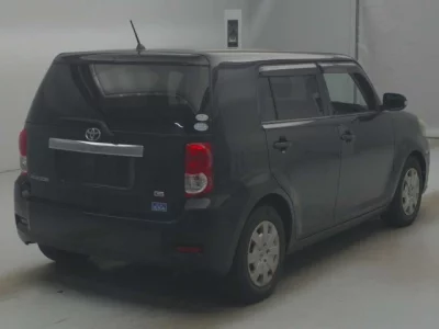 Toyota COROLLA RUMION