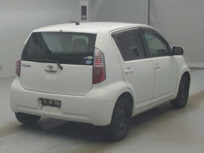 Toyota PASSO  с аукциона в Японии