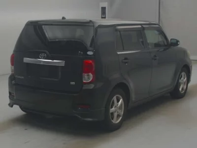 Toyota Corolla Rumion