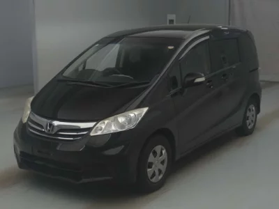 Toyota FUNCARGO  с аукциона в Японии