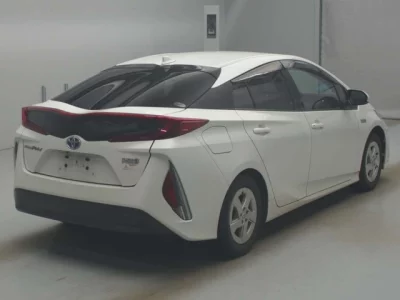Toyota PRIUS PHV