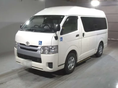 Toyota RegiusAce