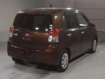 Toyota Spade