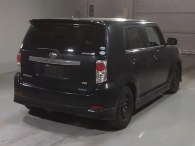 Toyota COROLLA RUMION