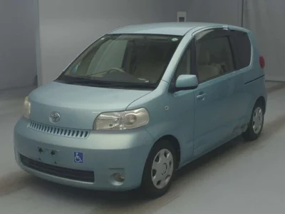 Toyota PORTE  с аукциона в Японии