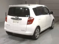 Toyota RACTIS лот № 4397 оценка 3  с аукциона в Японии 1