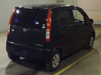 Daihatsu MOVE  с аукциона в Японии