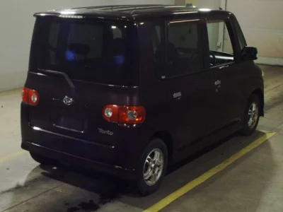 Daihatsu TANTO  с аукциона в Японии