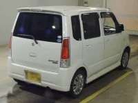 Suzuki WAGON R лот № 7101 оценка R  с аукциона в Японии 1