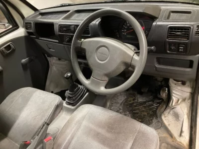 Nissan CLIPPER TRUCK