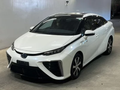Toyota MIRAI  с аукциона в Японии