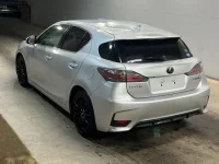 Lexus CT лот № 8032 оценка 3.5  с аукциона в Японии 1
