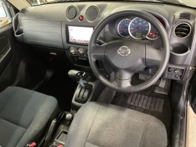 Nissan Kix
