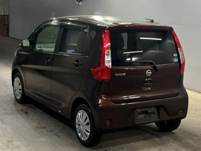 Nissan DAYZ  с аукциона в Японии