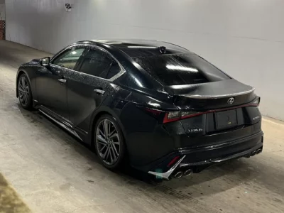 Lexus IS300h