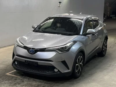 Toyota C-HR  с аукциона в Японии