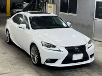 Lexus IS лот № 8318 оценка R  с аукциона в Японии 3