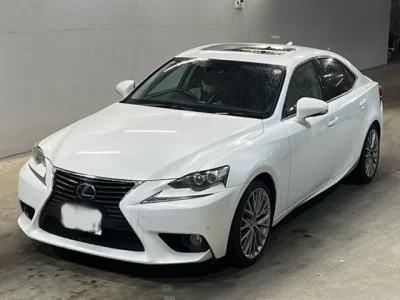 Lexus IS  с аукциона в Японии