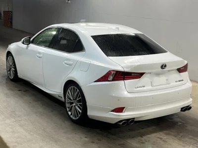 Lexus IS  с аукциона в Японии