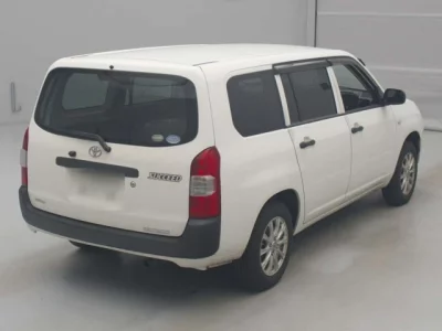 Toyota SUCCEED