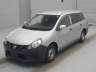 Nissan AD