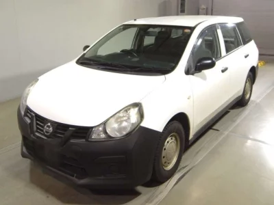 Nissan AD