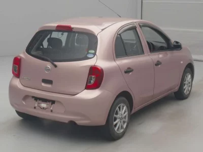 Nissan March