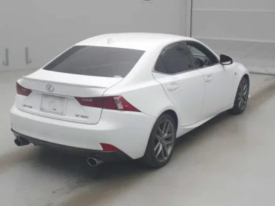 Lexus IS  с аукциона в Японии