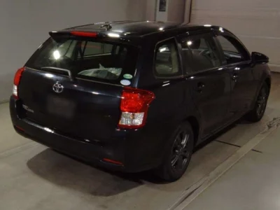 Toyota COROLLA FIELDER  с аукциона в Японии