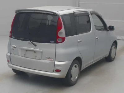 Toyota Funcargo