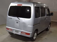 Toyota PIXIS VAN лот № 7181 оценка RA  с аукциона в Японии 1