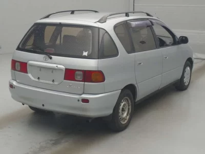 Toyota Ipsum