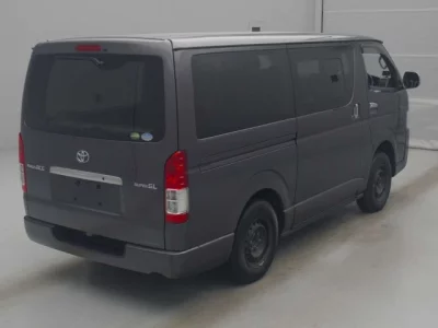 Toyota RegiusAce