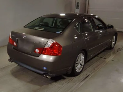 Nissan Fuga