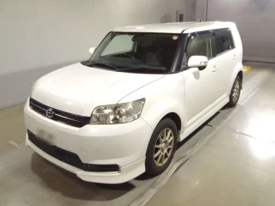 Toyota COROLLA RUMION