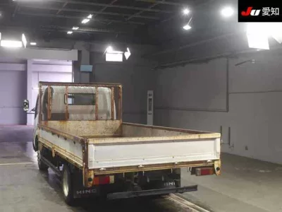 Hino DUTRO  с аукциона в Японии
