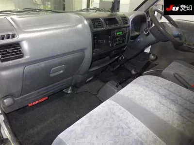 Mazda Bongo Van