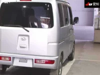 Daihatsu HIJET VAN лот № 35064 оценка 3.5  с аукциона в Японии 6