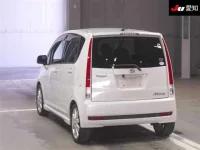 Daihatsu MOVE лот № 33 оценка 4  с аукциона в Японии 1