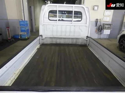 Mazda Scrum Truck
