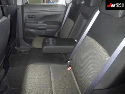 Mitsubishi RVR