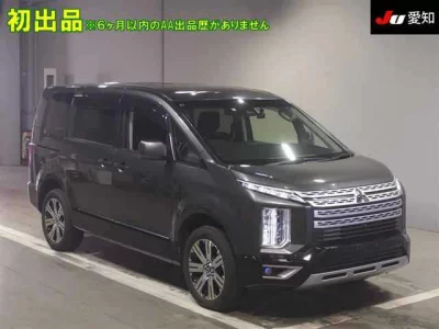 Mitsubishi Delica D:5